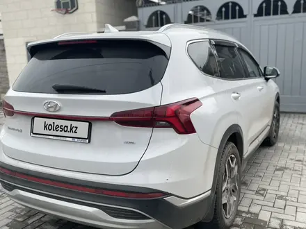 Hyundai Santa Fe 2021 года за 17 500 000 тг. в Тараз – фото 31