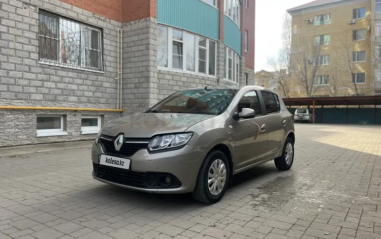 Renault Sandero 2015 годаүшін4 500 000 тг. в Актобе