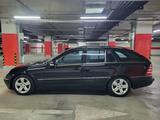 Mercedes-Benz C 200 2002 года за 3 600 000 тг. в Тараз – фото 2