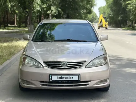 Toyota Camry 2003 года за 3 000 000 тг. в Тараз – фото 2