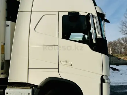 Volvo  FH 2016 года за 40 000 000 тг. в Алматы – фото 5