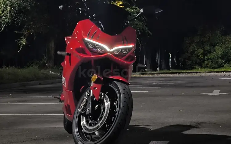 Ducati  Panigale V4 2023 годаfor1 800 000 тг. в Алматы