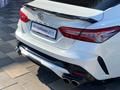 Toyota Camry 2019 года за 14 790 000 тг. в Алматы – фото 29