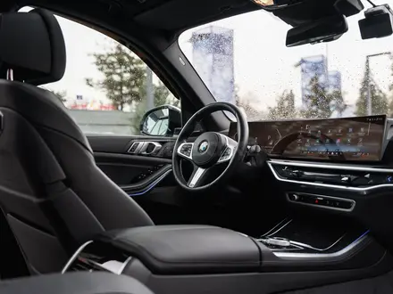 BMW X5 2024 года за 56 000 000 тг. в Алматы – фото 13
