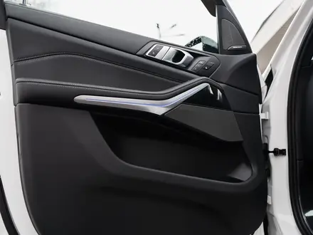 BMW X5 2024 года за 56 000 000 тг. в Алматы – фото 43
