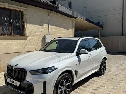 BMW X5 2024 года за 56 000 000 тг. в Алматы – фото 6