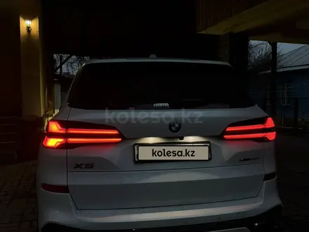 BMW X5 2024 года за 56 000 000 тг. в Алматы – фото 7