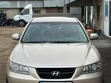 Hyundai Sonata 2007 годаүшін4 000 000 тг. в Актобе – фото 5