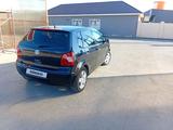 Volkswagen Polo 2003 года за 1 500 000 тг. в Атырау – фото 5