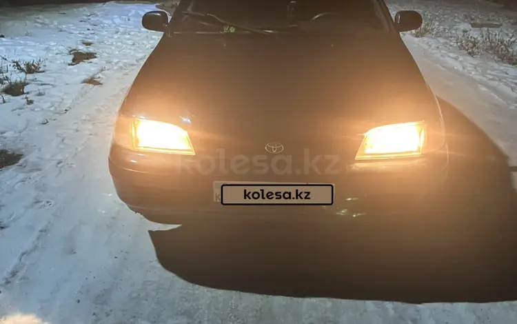 Toyota Carina E 1995 годаүшін2 000 000 тг. в Алматы