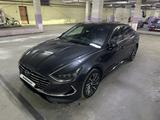 Hyundai Sonata 2022 года за 13 700 000 тг. в Костанай