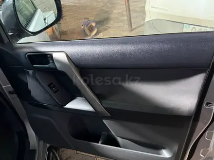 Toyota Land Cruiser Prado 2012 года за 18 000 000 тг. в Караганда – фото 17