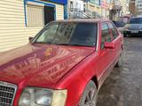 Mercedes-Benz E 200 1992 годаүшін1 249 340 тг. в Кокшетау – фото 2