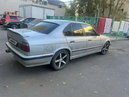 BMW 525 1992 года за 2 000 000 тг. в Астана – фото 2