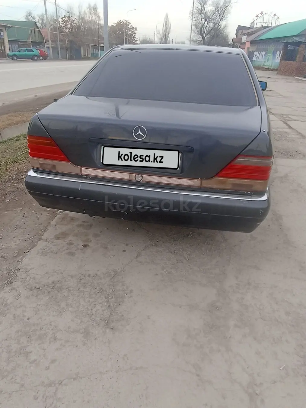 Mercedes-Benz S-Class, 1995