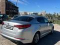 Kia K5 2011 года за 6 000 000 тг. в Астана – фото 2