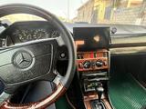 Mercedes-Benz E 220 1994 года за 3 500 000 тг. в Туркестан – фото 3