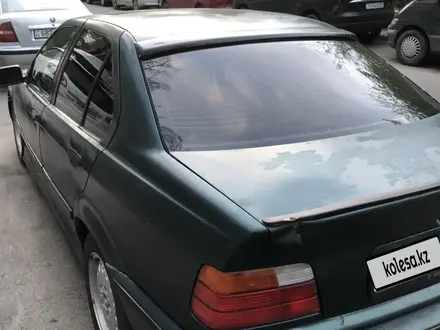 BMW 320 1991 года за 1 250 000 тг. в Алматы – фото 3