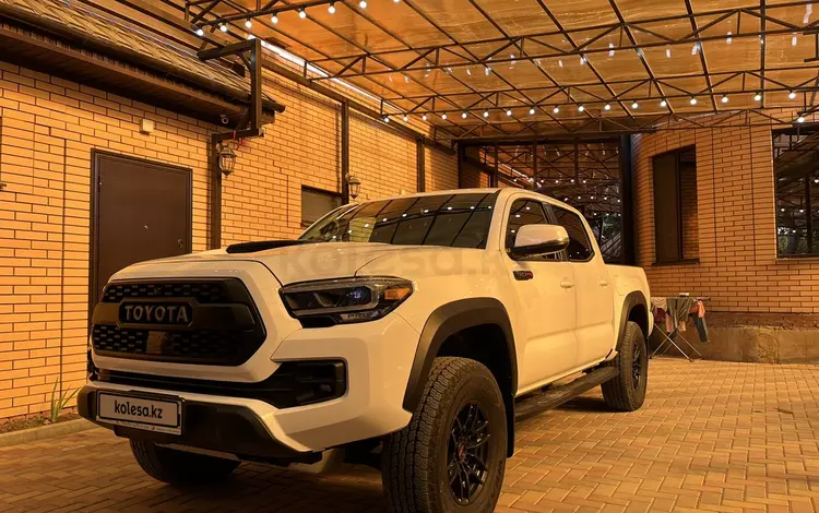 Toyota Tacoma 2020 года за 32 500 000 тг. в Актобе