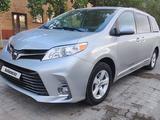 Toyota Sienna 2020 года за 17 000 000 тг. в Семей