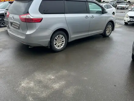 Toyota Sienna 2014 года за 14 500 000 тг. в Актобе – фото 3