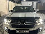 Toyota Land Cruiser 2020 года за 55 000 000 тг. в Алматы – фото 2