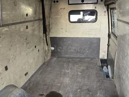 Mercedes-Benz Sprinter 1998 года за 5 000 300 тг. в Алматы – фото 11