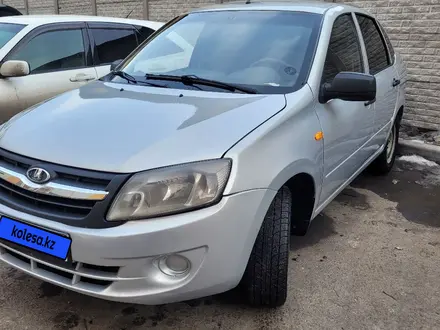 ВАЗ (Lada) Granta 2190 2013 года за 1 400 000 тг. в Алматы – фото 2