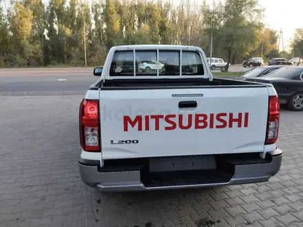 Mitsubishi L200 2024 года за 16 400 000 тг. в Алматы – фото 31