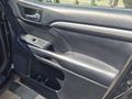 Toyota Highlander 2019 года за 17 500 000 тг. в Тараз – фото 15