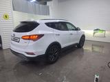 Hyundai Santa Fe 2018 года за 10 500 000 тг. в Астана – фото 4