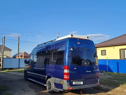 Mercedes-Benz Sprinter 2006 года за 15 000 000 тг. в Актобе – фото 17