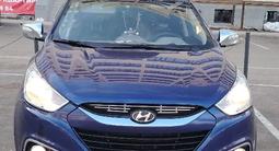 Hyundai Tucson 2012 года за 7 800 000 тг. в Актобе – фото 2