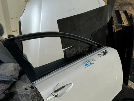 Бампер задний передний дверь крыло капот решетка фара птф катафот за 50 000 тг. в Алматы – фото 12