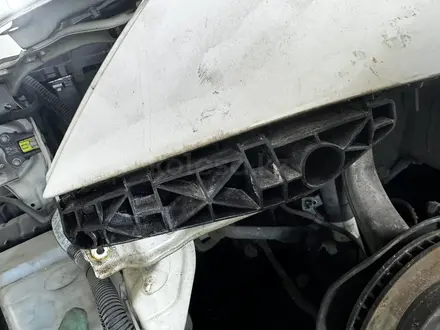 Бампер задний передний дверь крыло капот решетка фара птф катафот за 50 000 тг. в Алматы – фото 3