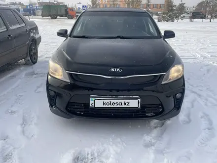 Kia Rio 2018 года за 6 750 000 тг. в Караганда – фото 4