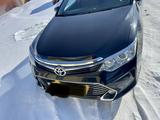 Toyota Camry 2014 года за 11 000 000 тг. в Актобе – фото 3