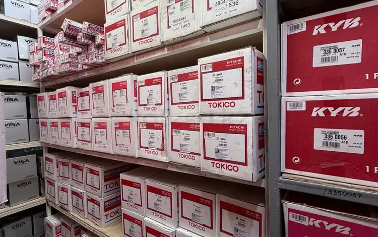 Амортизаторы за 9 700 тг. в Алматы