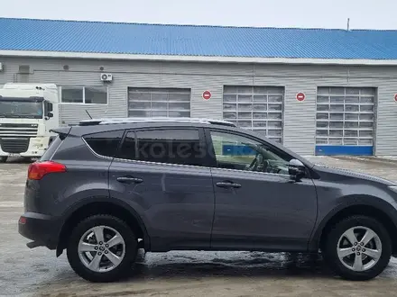 Toyota RAV4 2015 годаүшін11 000 000 тг. в Уральск – фото 6