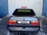 Volkswagen Vento 1993 года за 1 100 000 тг. в Тараз – фото 4