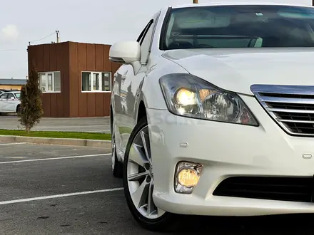 Toyota Crown 2012 года за 7 500 000 тг. в Актау – фото 20