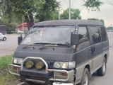 Mitsubishi Delica 1991 годаfor1 300 000 тг. в Алматы