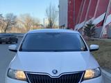 Skoda Rapid 2015 года за 5 100 000 тг. в Актобе – фото 2