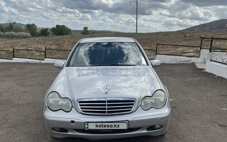 Mercedes-Benz C 200 2002 годаүшін3 500 000 тг. в Сатпаев