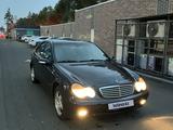 Mercedes-Benz C 220 2002 года за 2 800 000 тг. в Алматы – фото 2