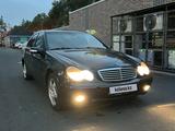 Mercedes-Benz C 220 2002 года за 2 800 000 тг. в Алматы