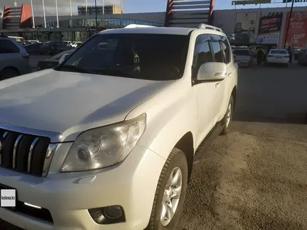 Toyota Land Cruiser Prado 2013 года за 15 100 000 тг. в Актобе – фото 5