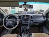 Toyota Hilux 2013 годаfor7 000 000 тг. в Атырау – фото 5