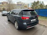 Kia Carnival 2018 года за 15 000 000 тг. в Алматы – фото 4