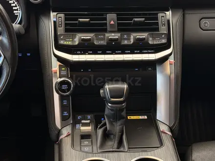 Toyota Land Cruiser 2023 года за 57 000 000 тг. в Актау – фото 12